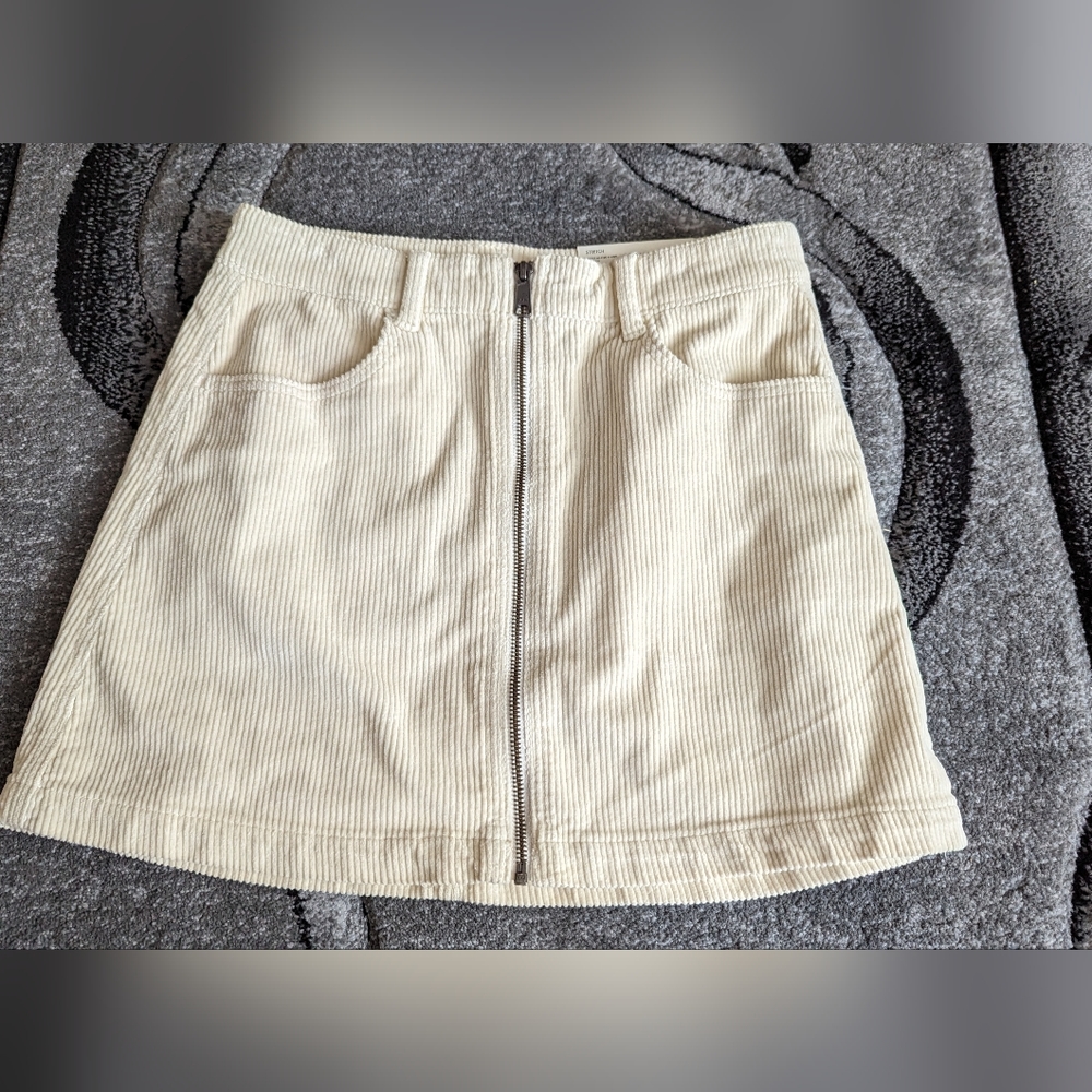 American Eagle high rise skirt size 27 (4) brand new with tags